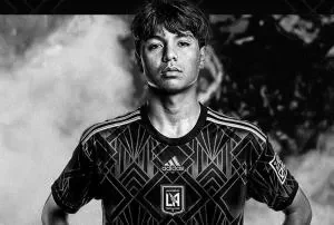 resmi adrian wibowo perpanjang kontrak di lafc sinyal timnas indonesia makin kuat di kancah dunia portal berita terbaru