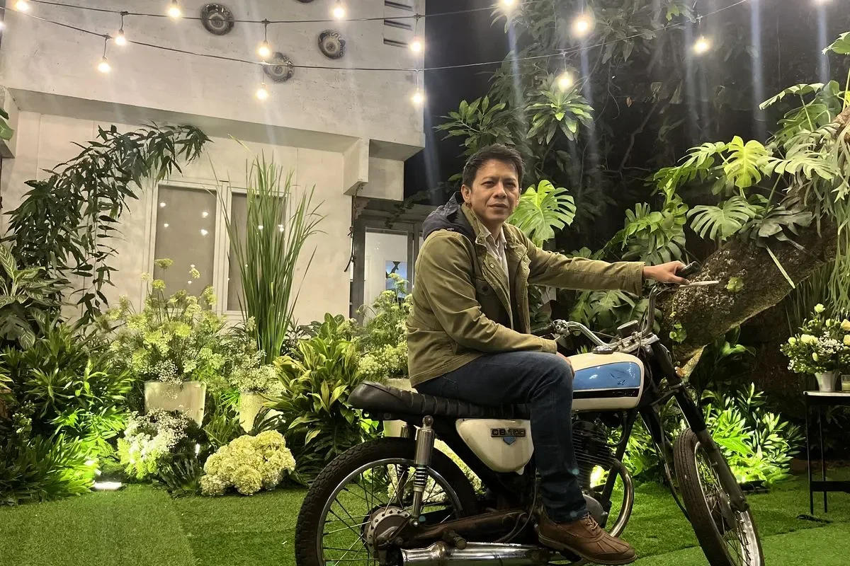 resmi ariel noah gantikan iqbaal ramadhan perankan dilan di film itb 1997 amsterdam portal berita terbaru