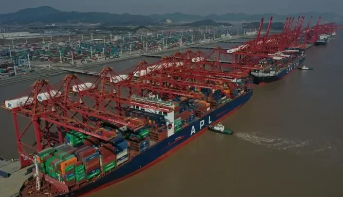 revolusi maritim dimulai china luncurkan kapal kargo listrik terbesar dunia tanpa bbm sama sekali portal berita terbaru