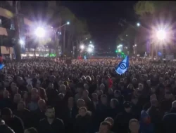 Rio Membara: Ratusan Tewas dalam Operasi Polisi Brutal, Gubernur Didesak Mundur!