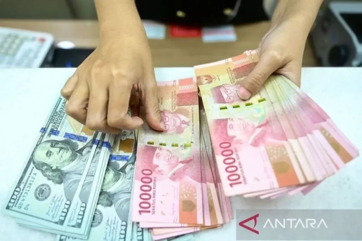 rupiah tembus rp16 742 per dolar as siap siap ini dampaknya ke dompetmu portal berita terbaru