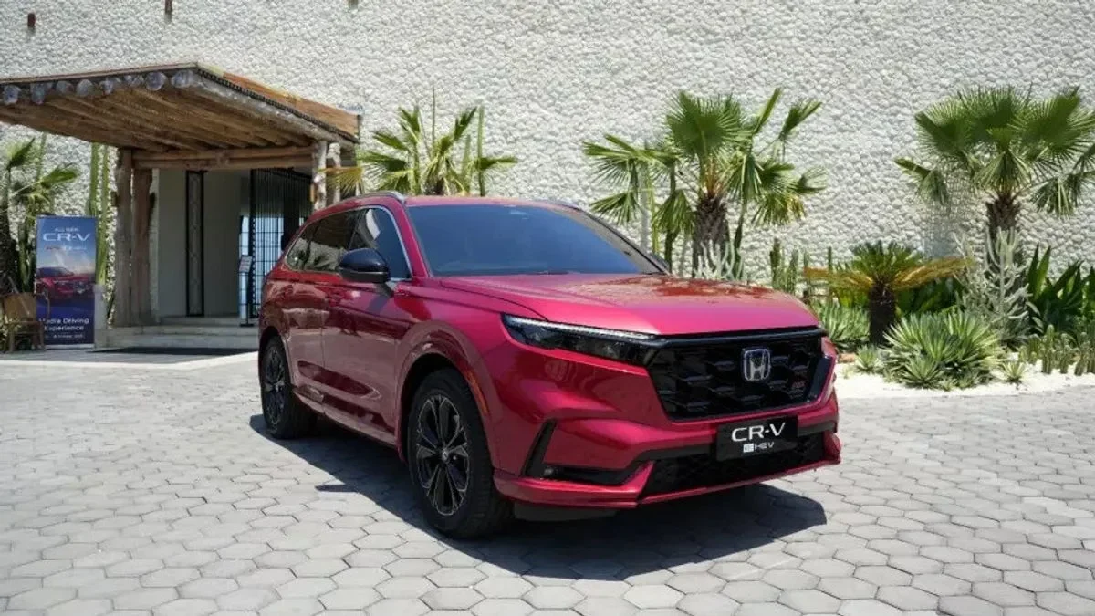 veloz hybrid bikin panas dingin honda siapkan kejutan br v hybrid harga rp200 jutaan portal berita terbaru