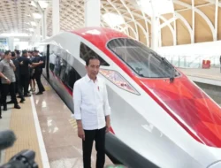 Whoosh Terlilit Utang Rp120 Triliun, Prabowo Ambil Alih! Intip Kereta Cepat Negara Lain, Ada yang Lebih Fantastis?