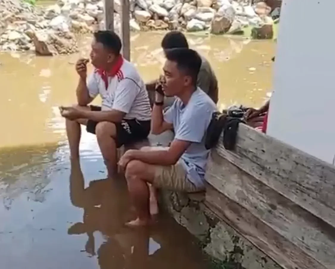bahlil lahadalia angkat bicara tambang biang kerok banjir sumatra ini jawaban mengejutkan portal berita terbaru