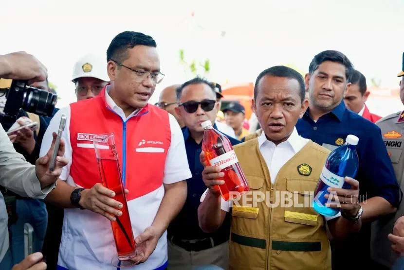 banjir mencekam 3 provinsi bahlil pertamina ungkap strategi gila selamatkan pasokan energi warga portal berita terbaru