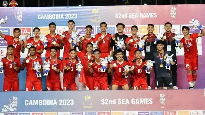 dari lapangan ke podium emas aldilajanice taklukkan thailand bikin indonesia bangga di sea games portal berita terbaru