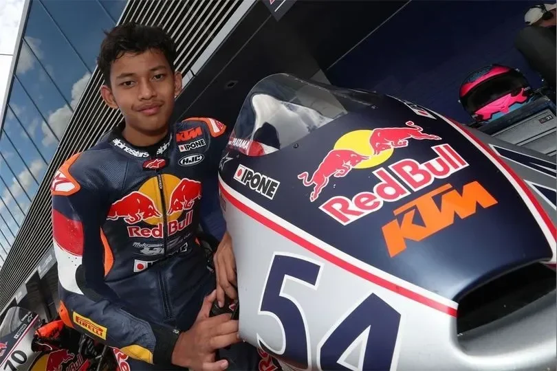 gebrak moto3 kiandra ramadhipa ungkap target top 3 red bull rookies cup siap susul veda ega portal berita terbaru