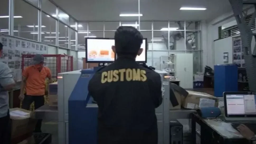 geger menkeu purbaya ancam bekukan bea cukai 16 ribu pegawai terancam dirumahkan portal berita terbaru