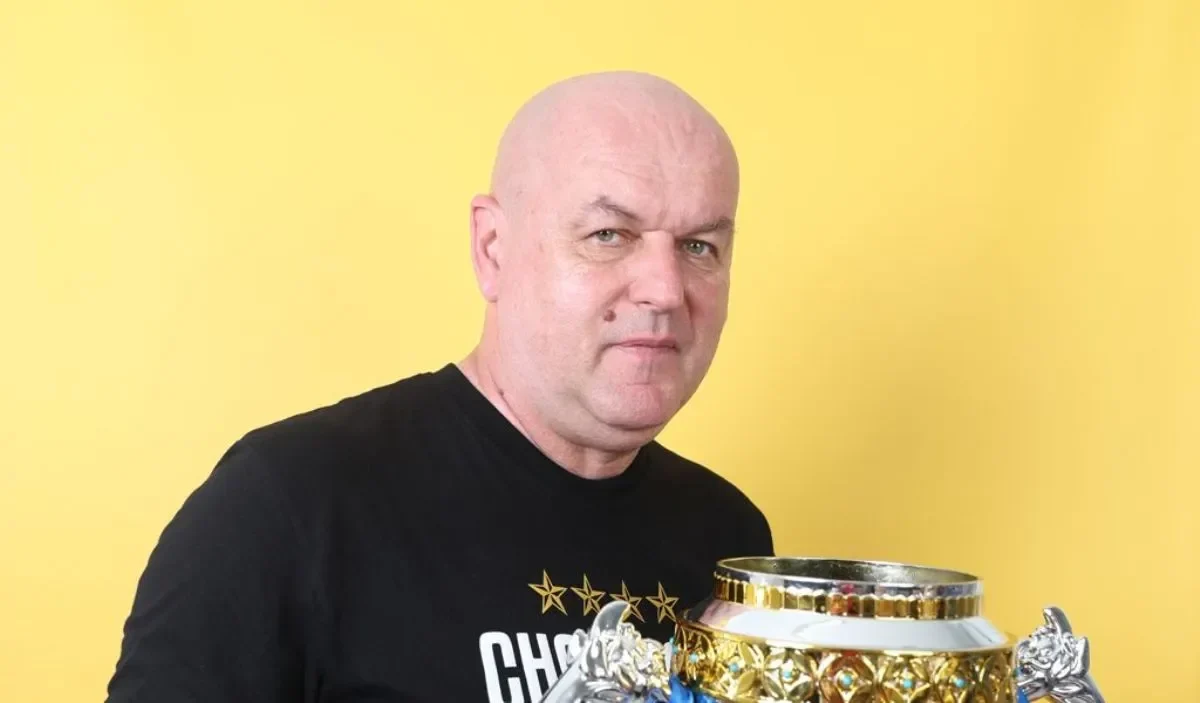 geger super league 7 klub rombak pelatih di paruh musim ada tim jagoanmu portal berita terbaru