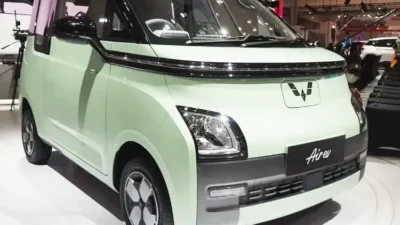 Kaget Bukan Main! Cuma Tumpah Air, Mobil Listrik Mewah Ini Minta Perbaikan Rp250 Juta 12 kaget bukan main cuma tumpah air mobil listrik mewah ini minta perbaikan rp250 juta portal berita terbaru