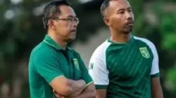 Masa Depan Persebaya: Uston Nawawi Akhirnya Buka Suara Soal Kursi Pelatih Permanen! 2 masa depan persebaya uston nawawi akhirnya buka suara soal kursi pelatih permanen portal berita terbaru