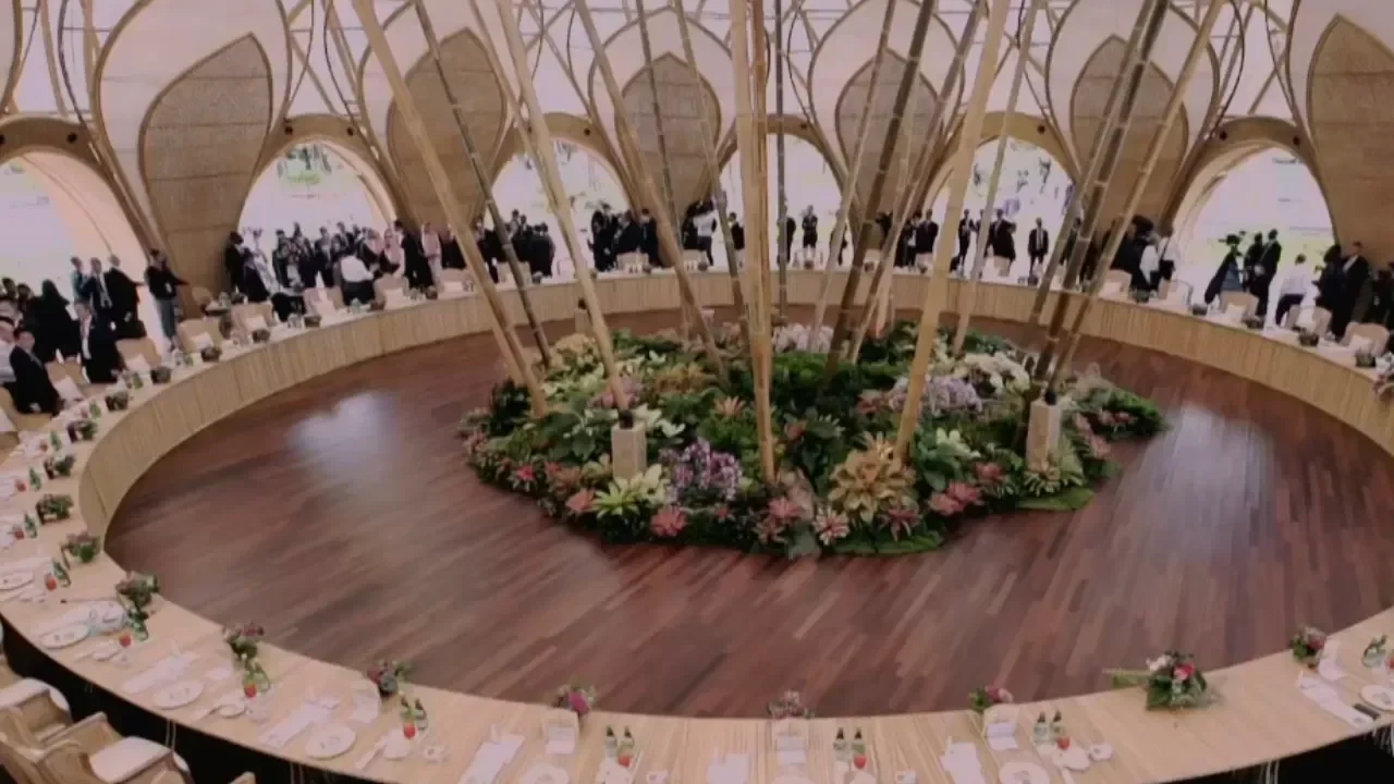 menggemparkan donald trump sabet fifa peace prize 2025 di tengah undian piala dunia 2026 portal berita terbaru