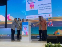 Mobil Nasional Geger! Moeldoko Ultimatum: Wajib Listrik atau Tamat? Pindad Siap Saingi Pabrikan Jepang!