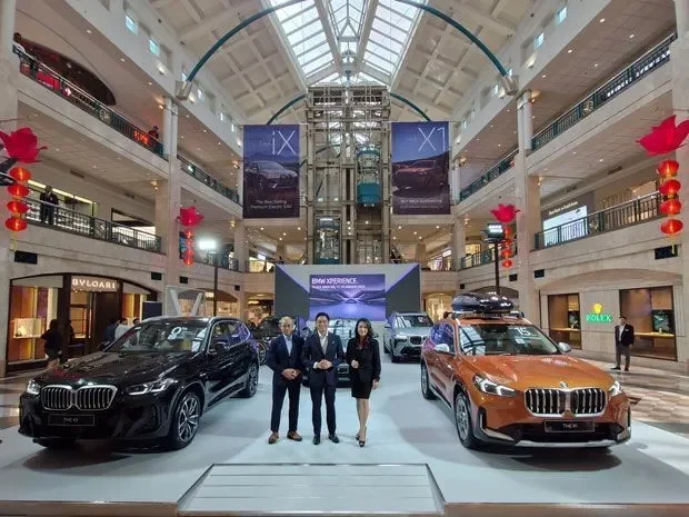 pasar mobil mewah ri loyo dihantam china bmw malah gila gilaan kuasai nyaris setengah portal berita terbaru