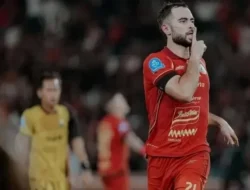 Persija Bikin Puncak Klasemen Super League Makin Panas! Persib Ketar-ketir, Juara Masih Misteri?