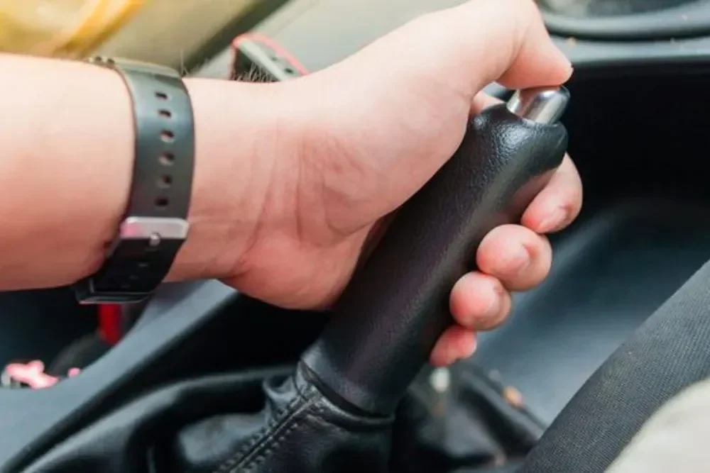 rem tangan mobil cepat rusak ini rahasia pakai yang benar biar awet dan aman portal berita terbaru