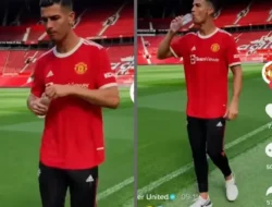 Terbongkar! Ritual Minum Aneh Cristiano Ronaldo Sebelum Laga, Kunci Performa Gila di Usia 40?