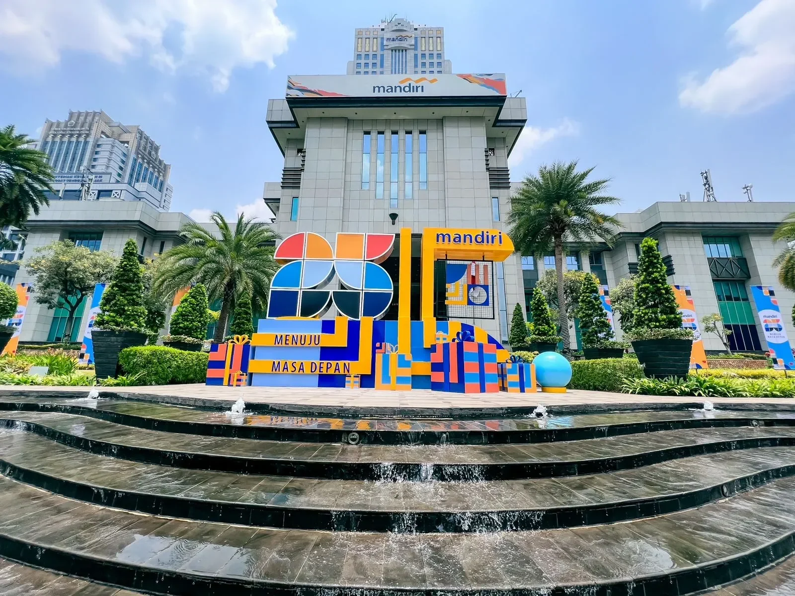 terungkap bank mandiri borong 5 penghargaan bi ternyata ini yang bikin perekonomian indonesia makin stabil portal berita terbaru