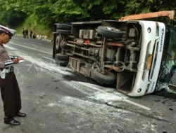 Viral Bukan Solusi! Polisi Tegas: Stop Sebar Foto Korban Kecelakaan, Ini Dampak Buruknya!