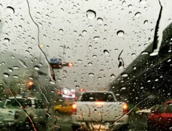 Waspada! 51 Juta Orang Siap Liburan Akhir Tahun Pakai Mobil Pribadi, Ini Rahasia Aman Hadapi Musim Hujan!