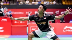 Alwi Farhan Mengamuk di Istora Senayan, Lolos 16 Besar dengan Dominasi Penuh!