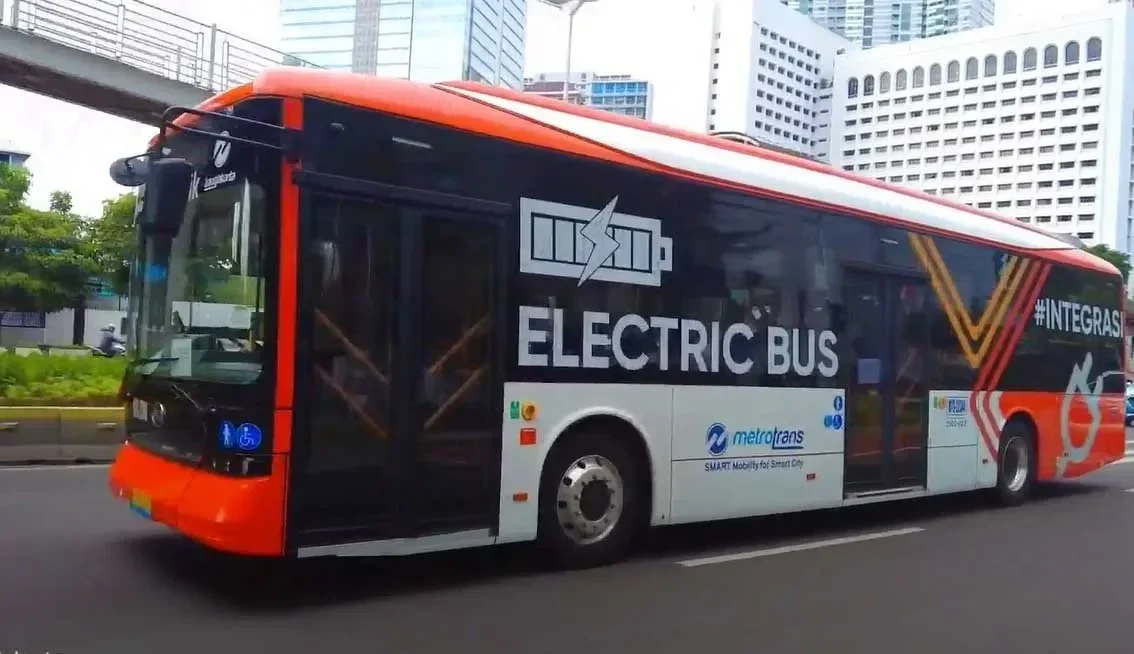 bukan mobil listrik ini dia subsidi yang bikin jakarta bebas macet polusi portal berita terbaru