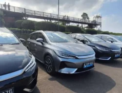 BYD Atto 1 Sikat Habis! Ini 10 Mobil Listrik Terlaris 2025, Merek China Gila-gilaan!