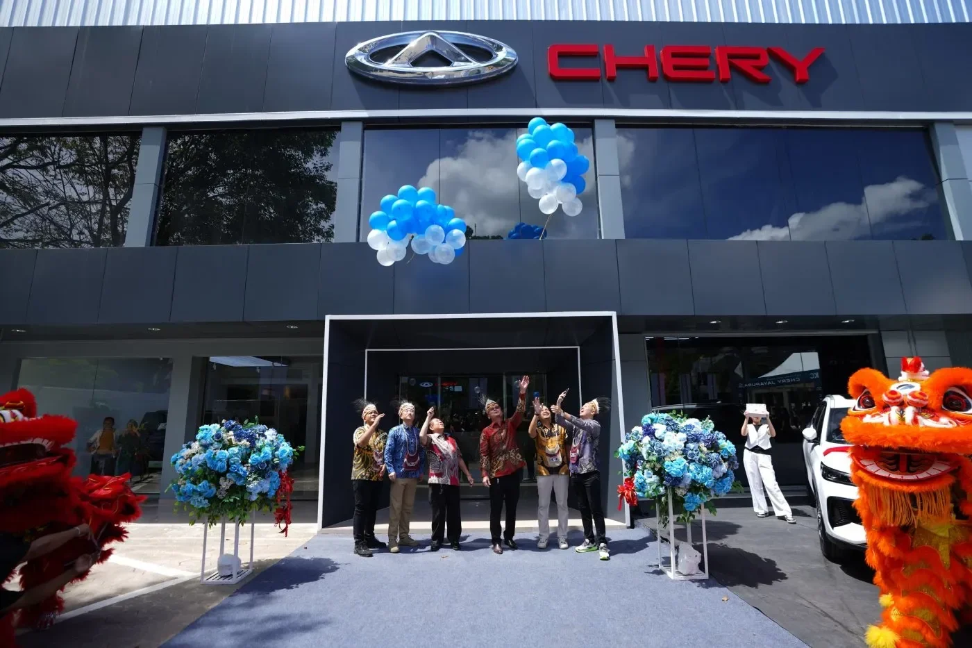 chery gas pol dealer ke 74 kini hadir di jantung senopati siap manjakan konsumen jakarta portal berita terbaru