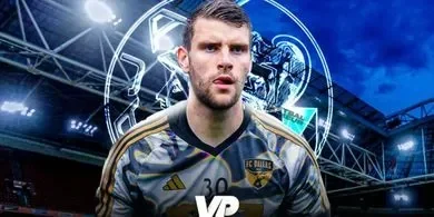 deal panas maarten paes selangkah lagi gabung ajax timnas indonesia punya kiper di raksasa belanda portal berita terbaru