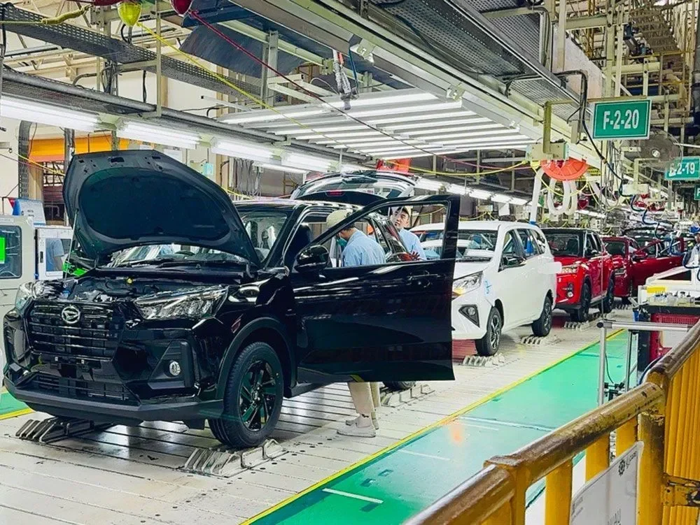 gila daihatsu cetak rekor penjualan fantastis kokoh di posisi 2 selama 17 tahun berturut turut portal berita terbaru