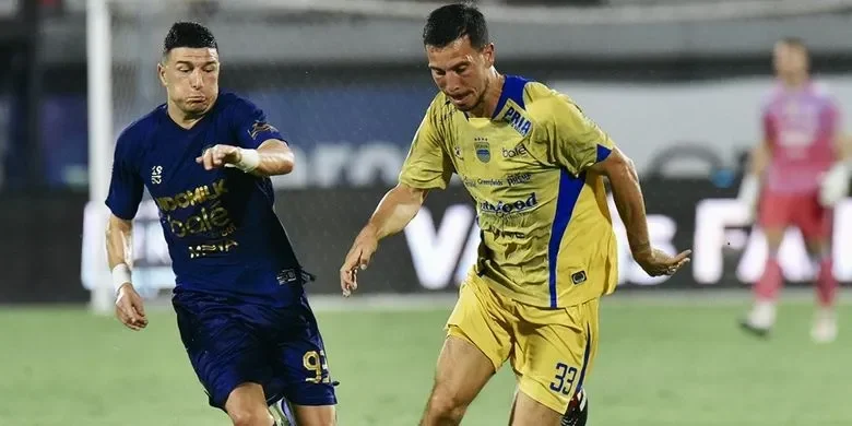 manahan bergejolak persita permalukan persis solo 3 1 di kandang sendiri drama var dan penalti bikin laga makin panas portal berita terbaru