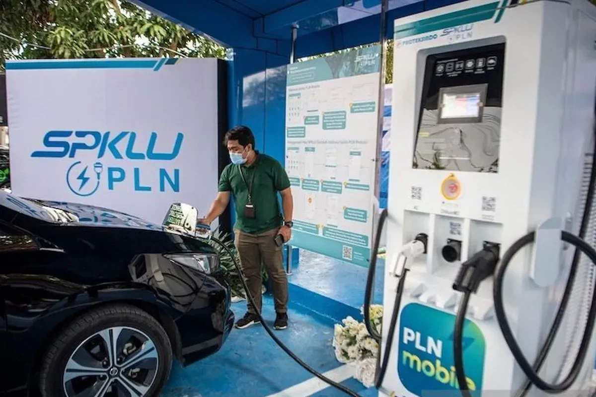 nataru 2026 mobil listrik bikin geger konsumsi spklu pln melejit nyaris 500 ini bukti era baru mudik dimulai portal berita terbaru
