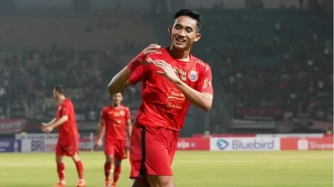 transfer sensasional shayne pattynama resmi gabung persija netizen auto geger dan salfok hal ini portal berita terbaru
