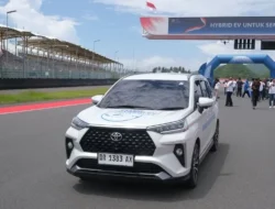 Uji Gila Toyota Veloz Hybrid: Palembang-Jambi, Beneran Seirit Itu?