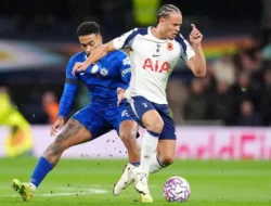 Badai di London Utara! Tottenham Depak Thomas Frank, Ini Alasannya