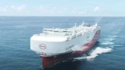 Bikin Melongo! Jajal Hypercar Listrik BYD Yangwang U9 & SUV Canggih di Sirkuit Eksklusif China