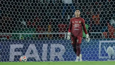 Bikin Melongo! Kiper PSIM Cahya Supriadi Cetak Assist Jarak Jauh, Dijuluki 'Ederson Indonesia' 12 bikin melongo kiper psim cahya supriadi cetak assist jarak jauh dijuluki ederson indonesia portal berita terbaru