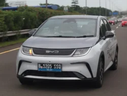 Denza B5 Bikin Geger! SUV Hybrid Off-road BYD ‘Ready’ Mengaspal, Konsumen Langsung Antre Pesan Meski Harga Masih Misteri?