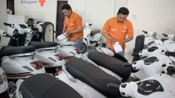 insentif motor listrik resmi dicabut tapi kok target penjualan 2026 malah meroket ini rahasianya portal berita terbaru