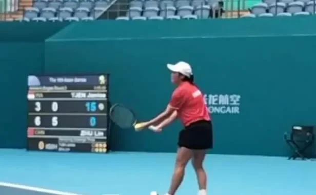 mimpi janice tjen di dubai berakhir dramatis unggulan kedua anisimova terlalu tangguh portal berita terbaru