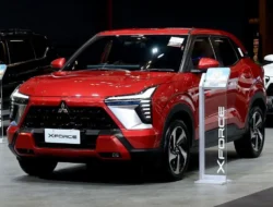 Mitsubishi Xforce 55th Anniversary Resmi Meluncur: Fitur E-Mirror Canggih Bikin Berkendara Makin Aman & Stylish!