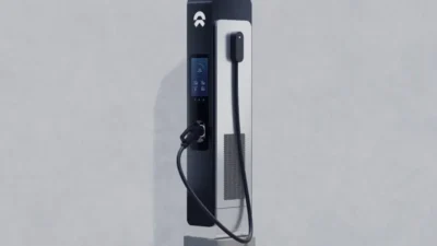 ngecas mobil listrik secepat kilat voltron dan xpeng luncurkan stasiun charger 480 kw pertama di indonesia portal berita terbaru