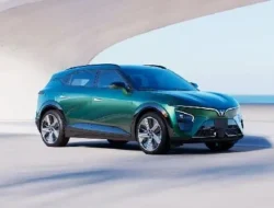 Vinfast Guncang IIMS 2026: MPV Listrik 7-Seater Resmi Meluncur, Harga Bikin Keluarga Senyum Lebar!